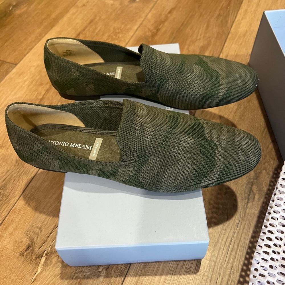 Antonio Melani women’s Slip-On Loafers in Olive Camo size 10